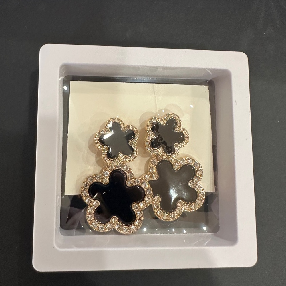 Chic Black and Gold Floral Earrings